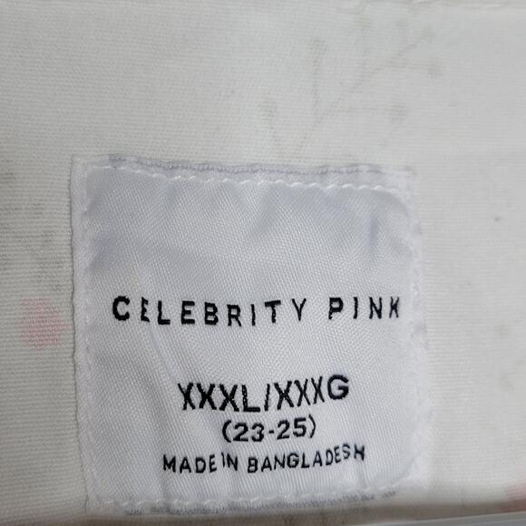 Celebrity Pink Plus Size Floral Romper, size XXXL - Picture 4 of 6